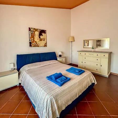 Amazing House 10 Minutes By Car From The * Olbia