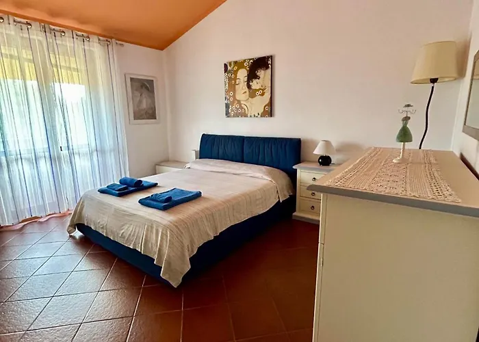 Amazing House 10 Min By Car From The * Olbia